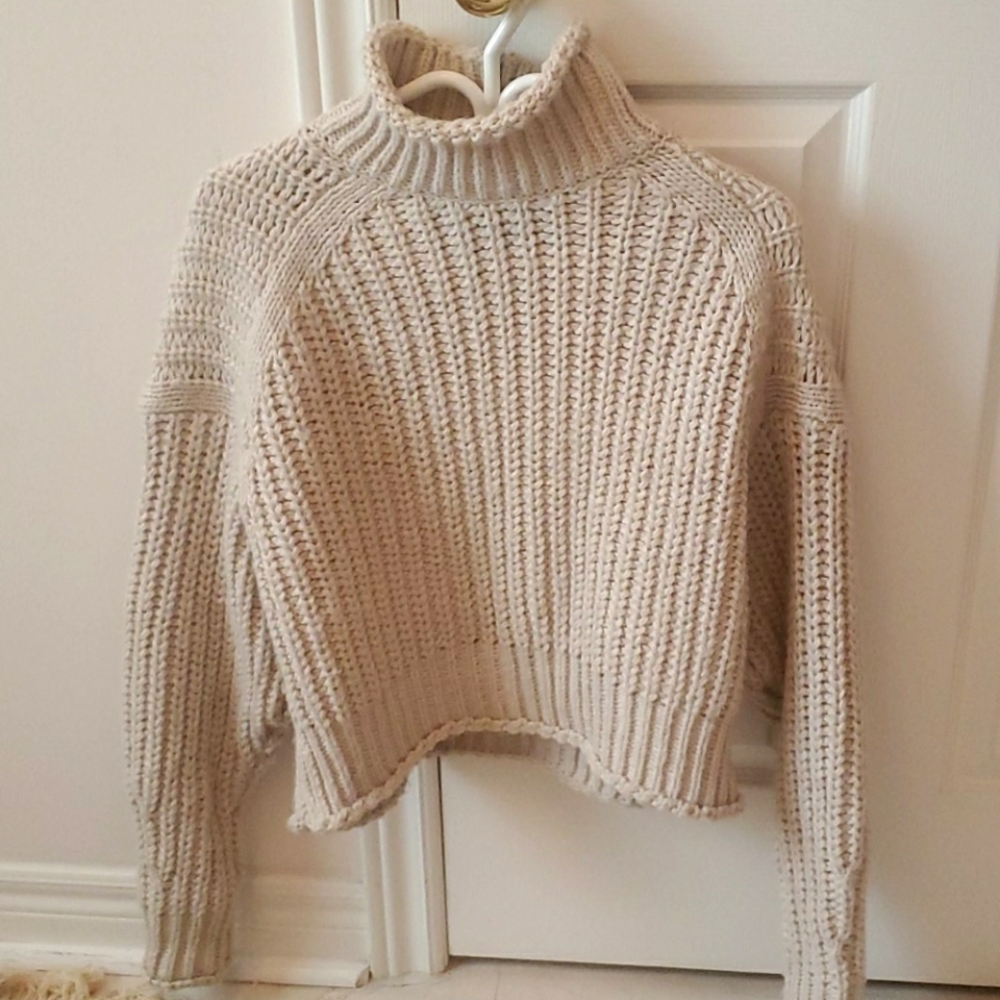 H&M warm and cozy Turtleneck Sweater